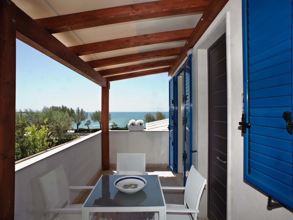 Апартаменти Dolce Mare Марина-ді-Модіка Екстер'єр фото