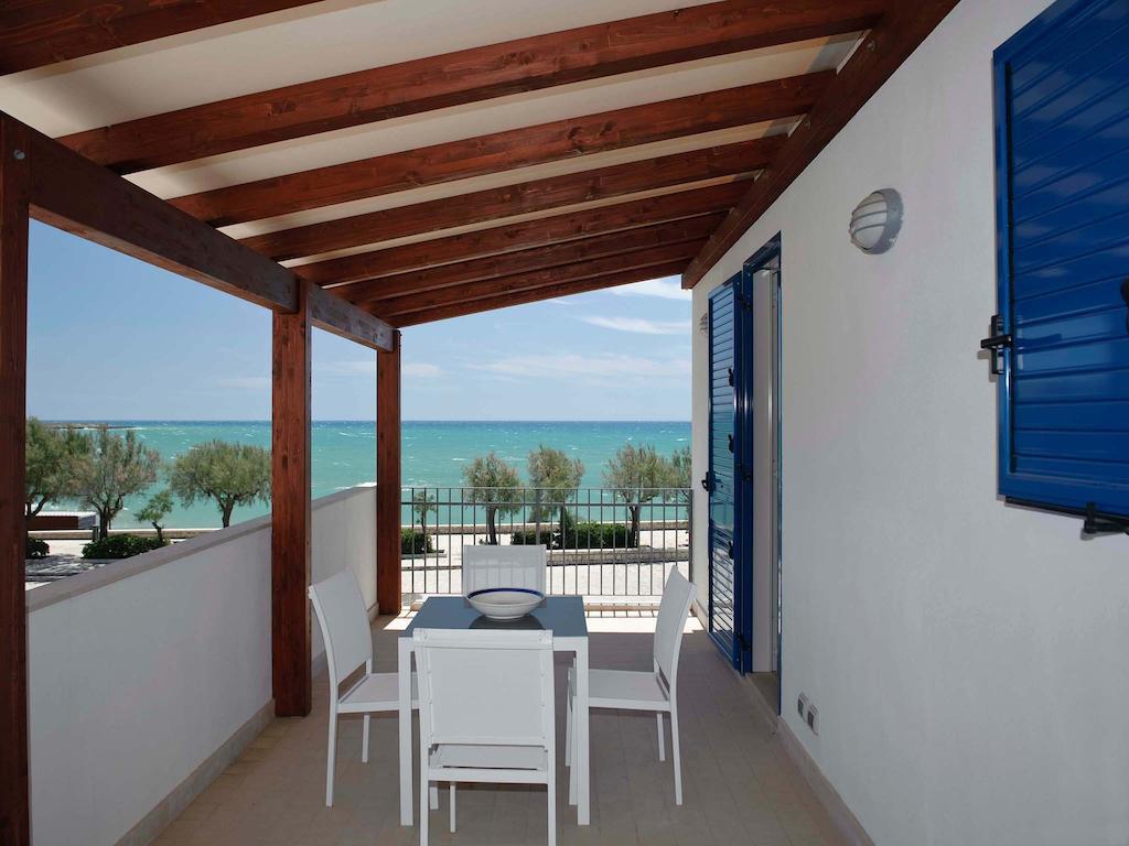 Апартаменти Dolce Mare Марина-ді-Модіка Екстер'єр фото
