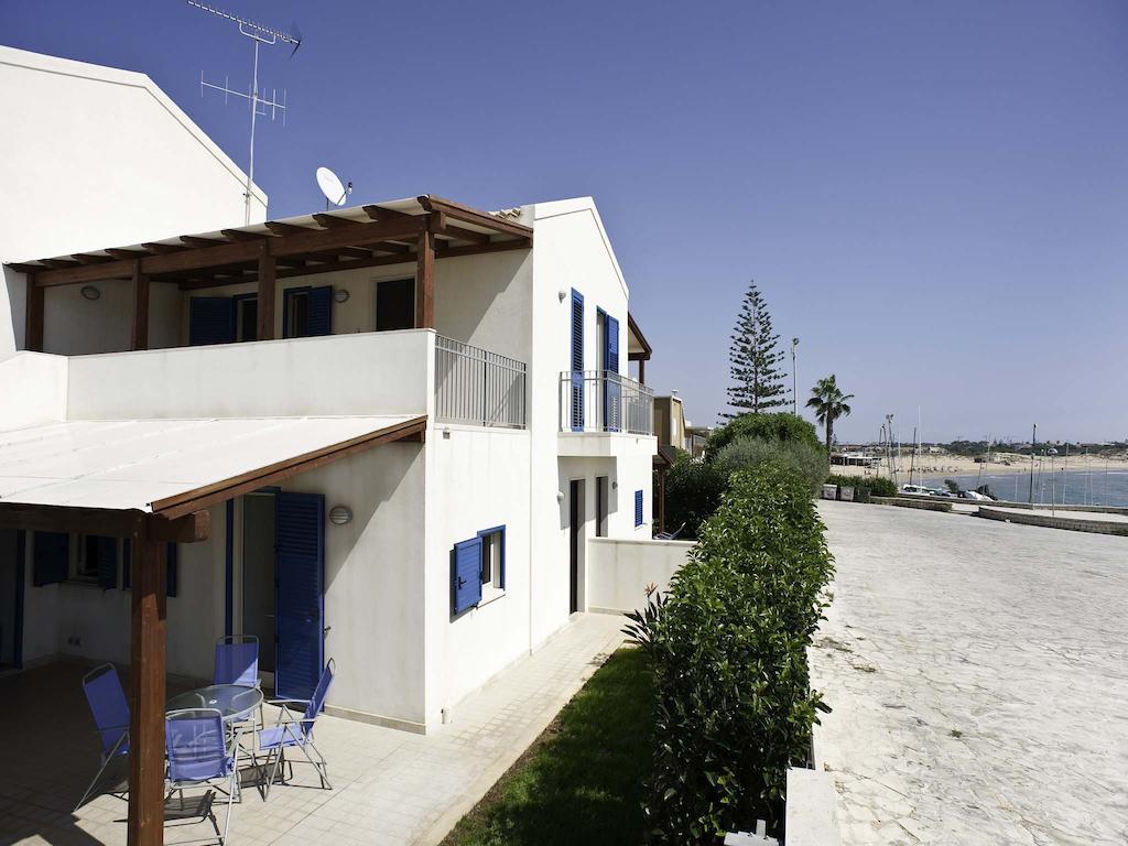 Апартаменти Dolce Mare Марина-ді-Модіка Екстер'єр фото
